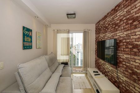 Sala de Tv de apartamento à venda com 2 quartos, 49m² em Vila Andrade, São Paulo