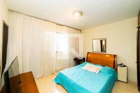 Suíte de apartamento para alugar com 3 quartos, 110m² em São Lucas, Belo Horizonte