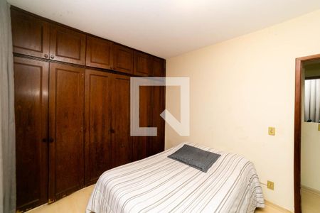 Quarto 1 de apartamento para alugar com 3 quartos, 110m² em São Lucas, Belo Horizonte