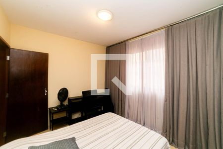 Quarto 1 de apartamento para alugar com 3 quartos, 110m² em São Lucas, Belo Horizonte