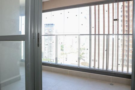 Vista da Sala e Cozinha de apartamento para alugar com 1 quarto, 41m² em Perdizes, São Paulo