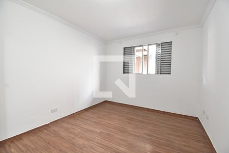 Quarto de casa para alugar com 1 quarto, 50m² em Cajuru, Curitiba