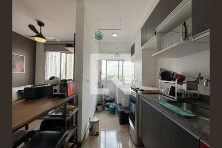 Sala/Cozinha de apartamento à venda com 1 quarto, 31m² em Água Branca, São Paulo