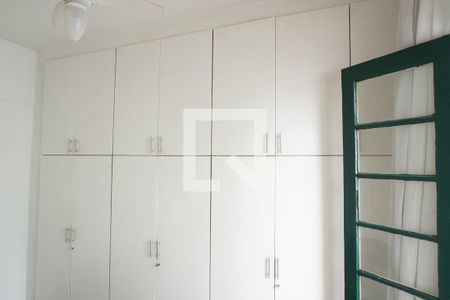 Quarto 1 - Armários de apartamento à venda com 2 quartos, 64m² em Vila Buarque, São Paulo