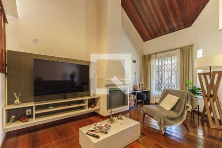 Sala de casa à venda com 4 quartos, 300m² em Jardim Itu, Porto Alegre
