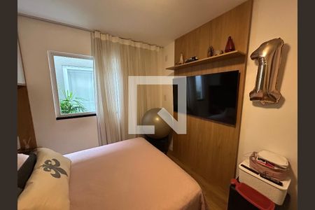 Quarto de casa para alugar com 3 quartos, 150m² em Vila Valqueire, Rio de Janeiro