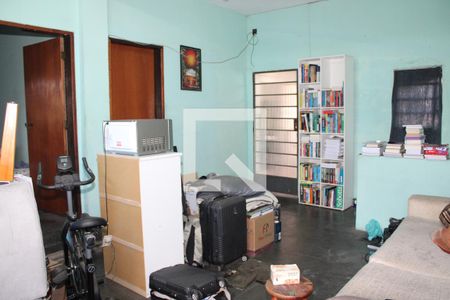 Casa à venda com 4 quartos, 249m² em Vila Independencia, São Paulo