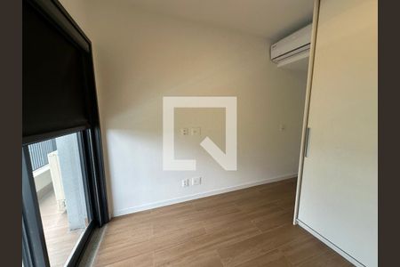 Suíte 2 de apartamento para alugar com 2 quartos, 123m² em Alphaville Industrial, Barueri