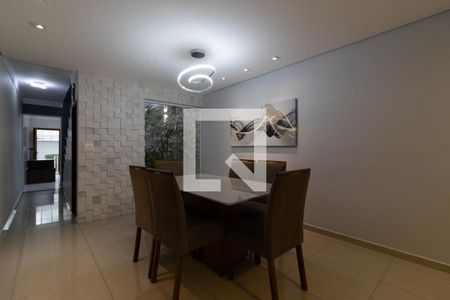 Sala de casa à venda com 3 quartos, 170m² em Jardim Santa Maria, São Paulo