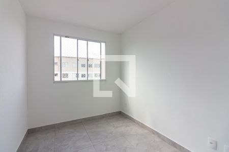 Quarto 1 de apartamento para alugar com 2 quartos, 41m² em Jardim do Lago, Osasco