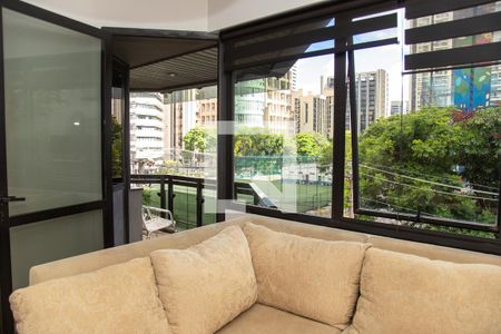 Sala de apartamento para alugar com 1 quarto, 50m² em Brooklin Novo, São Paulo