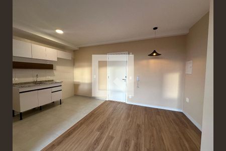 Sala de apartamento para alugar com 2 quartos, 58m² em Jardim Esperanca, Barueri