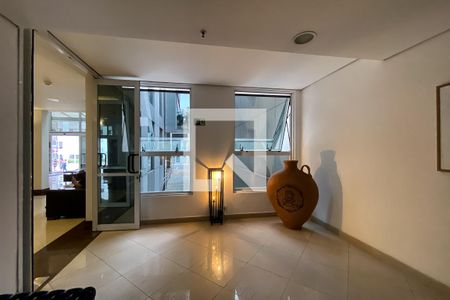 Hall Entrada de apartamento para alugar com 0 quarto, 29m² em Consolação, São Paulo