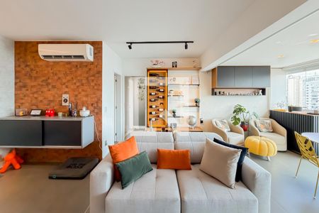 Sala de apartamento à venda com 2 quartos, 75m² em Vila Mariana, São Paulo