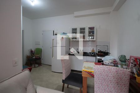 Sala de apartamento para alugar com 2 quartos, 41m² em Vila Esperança, São Paulo