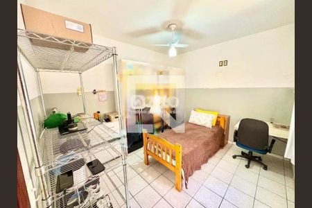 Foto 02 de casa à venda com 3 quartos, 193m² em Parque Jambeiro, Campinas