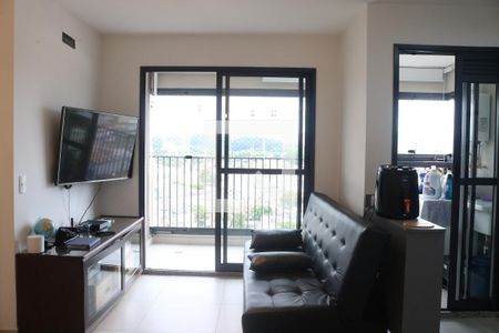 Sala de apartamento para alugar com 3 quartos, 67m² em Vila Anastácio, São Paulo