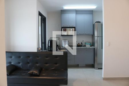 Sala de apartamento para alugar com 3 quartos, 67m² em Vila Anastácio, São Paulo