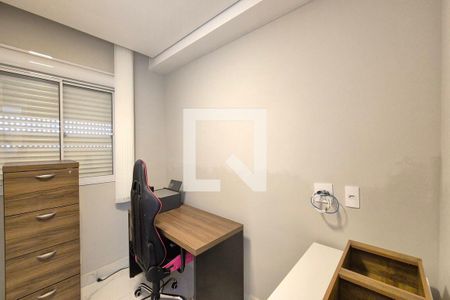 Quarto 1  de apartamento para alugar com 2 quartos, 43m² em Jardim Ipaussurama, Campinas