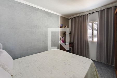 Quarto 1 de casa à venda com 2 quartos, 200m² em Jardim Rossin, Campinas