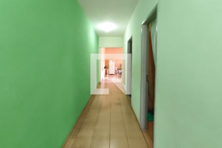 Casa 2- Corredor Quartos de casa à venda com 2 quartos, 200m² em Jardim Rossin, Campinas
