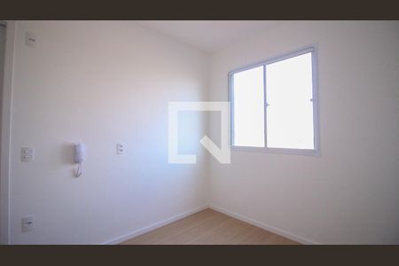 Apartamento para alugar com 2 quartos, 25m² em Vila Ema, São Paulo