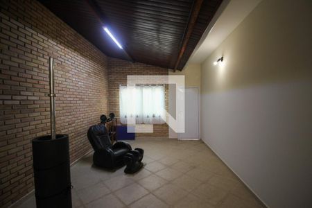 Casa para alugar com 3 quartos, 276m² em Jardim Pagliato, Sorocaba