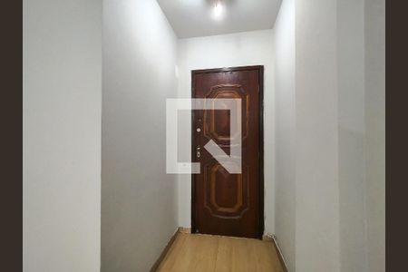 Entrada de apartamento para alugar com 3 quartos, 110m² em Tijuca, Rio de Janeiro