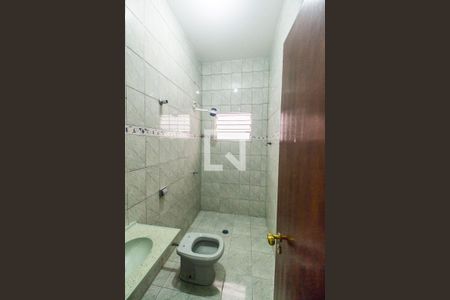 Banheiro de casa para alugar com 2 quartos, 125m² em Vila Militar, Barueri