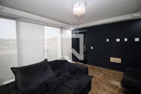 Sala de apartamento para alugar com 2 quartos, 100m² em Olaria, Rio de Janeiro