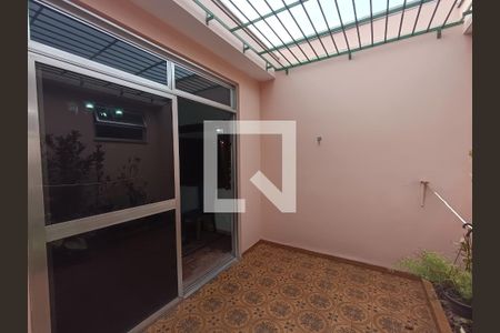 Casa à venda com 5 quartos, 316m² em Planalto Paulista, São Paulo