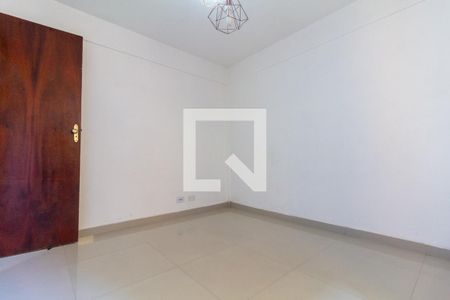 Quarto 1 de apartamento para alugar com 2 quartos, 45m² em Vila Silvia, São Paulo
