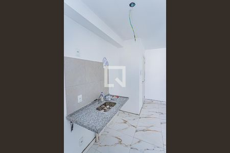 Sala e cozinha de apartamento para alugar com 3 quartos, 56m² em Limão, São Paulo