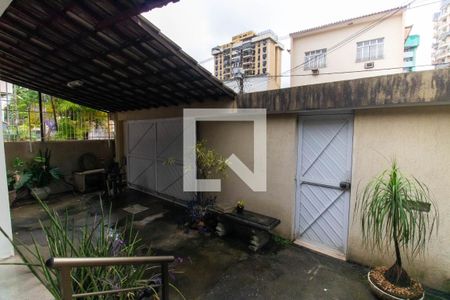 Vista da Sala de casa à venda com 3 quartos, 300m² em Santa Rosa, Niterói
