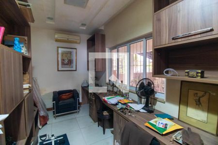 Quarto 1 de casa à venda com 3 quartos, 300m² em Santa Rosa, Niterói