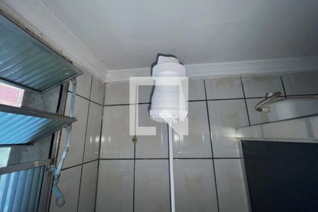 Chuveiro de casa para alugar com 1 quarto, 80m² em Vila Zat, São Paulo