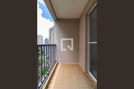 Apartamento à venda com 3 quartos, 68m² em Parque Reboucas, São Paulo
