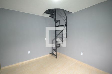 Sala de casa para alugar com 2 quartos, 80m² em Floresta, Nova Iguaçu