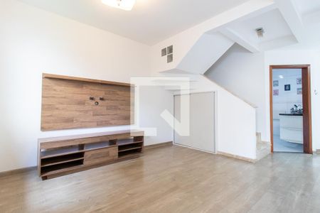 Sala de casa para alugar com 3 quartos, 180m² em Uberaba, Curitiba