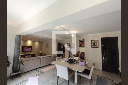 Casa à venda com 4 quartos, 359m² em Planalto Paulista, São Paulo