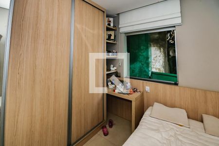 Casa à venda com 2 quartos, 390m² em Novo Glória, Belo Horizonte