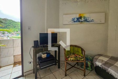 Sala de apartamento para alugar com 1 quarto, 60m² em Jardim Vitoria, Guarujá