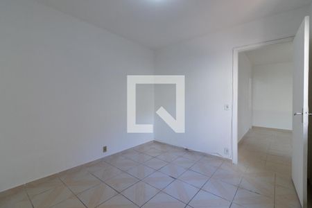 Quarto 1 de apartamento para alugar com 1 quarto, 60m² em Vila Nhocuné, São Paulo