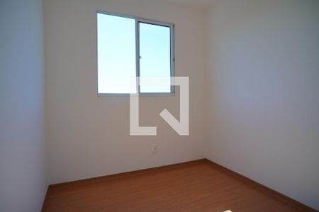 Quarto 1 de apartamento para alugar com 2 quartos, 45m² em Rubem Berta, Porto Alegre