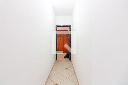 Corredor de casa à venda com 4 quartos, 200m² em Jardim Primeiro de Maio (chacara Fazendinha), Osasco
