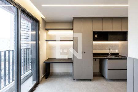 Quarto de kitnet/studio para alugar com 1 quarto, 20m² em Jardim Vera Cruz, São Paulo