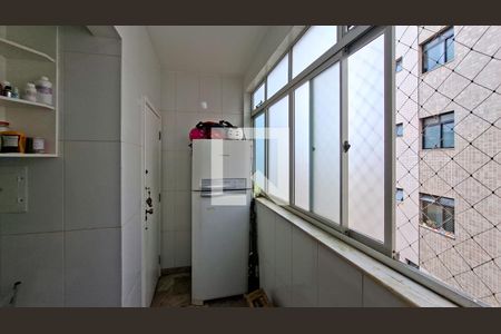 Cozinha e Área de Serviço de apartamento para alugar com 3 quartos, 131m² em Serra, Belo Horizonte