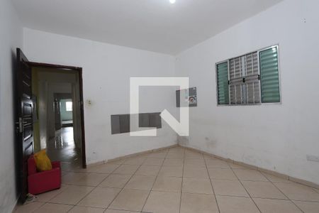 Quarto 1 de casa para alugar com 2 quartos, 80m² em Jardim Guairaca, São Paulo