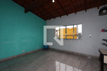 Sala de casa à venda com 2 quartos, 80m² em Jardim Guairaca, São Paulo