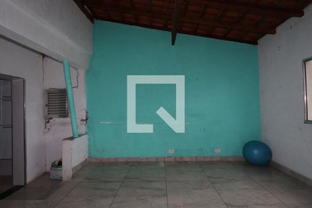 Sala de casa para alugar com 2 quartos, 80m² em Jardim Guairaca, São Paulo